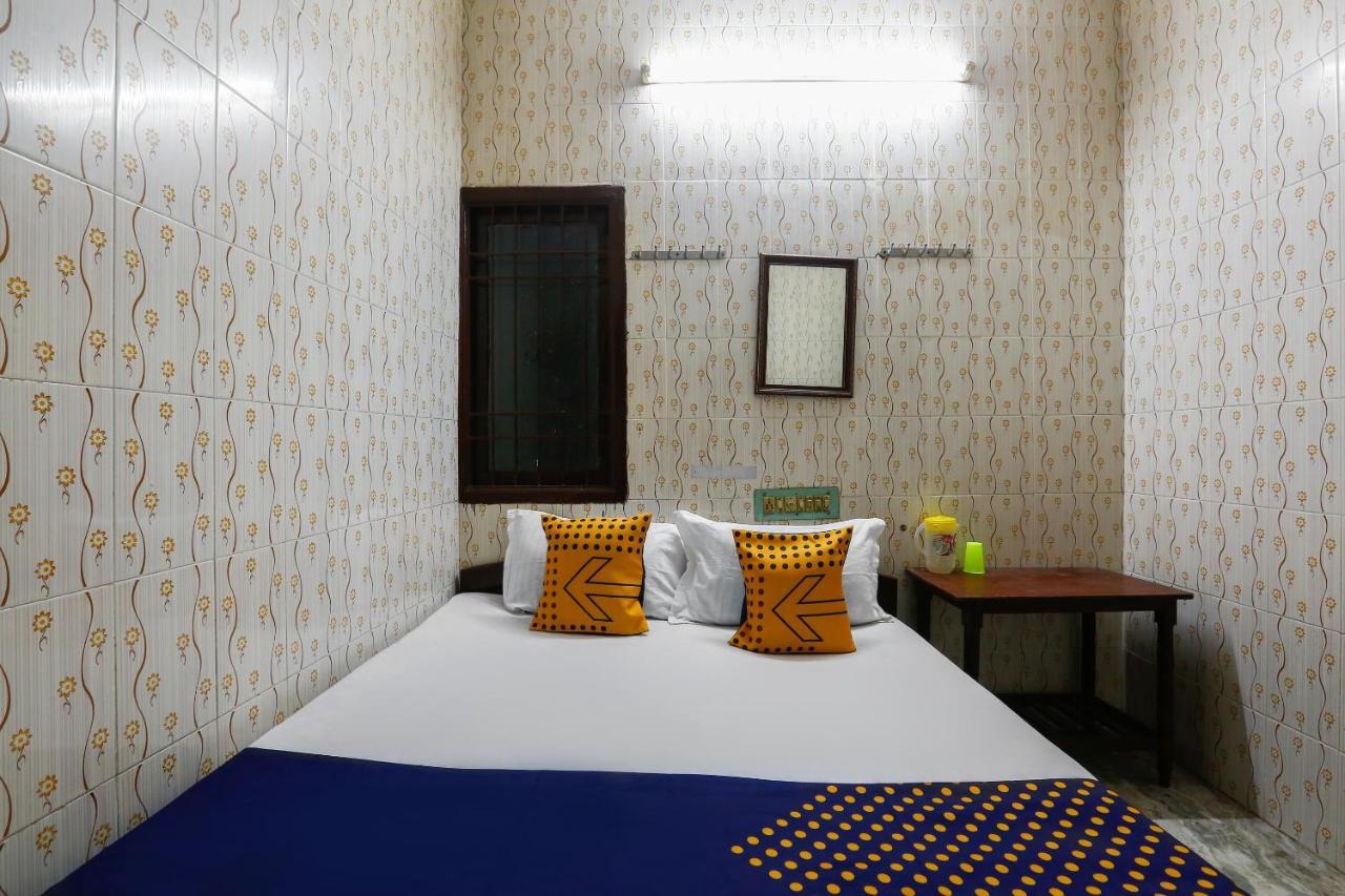 Spot On 49026 Ams Guest House Chennai Exterior photo