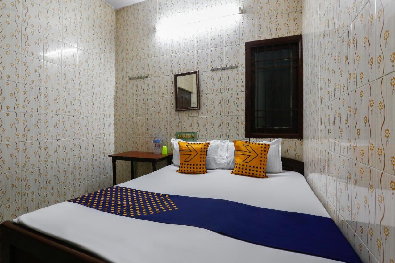 Spot On 49026 Ams Guest House Chennai Exterior photo